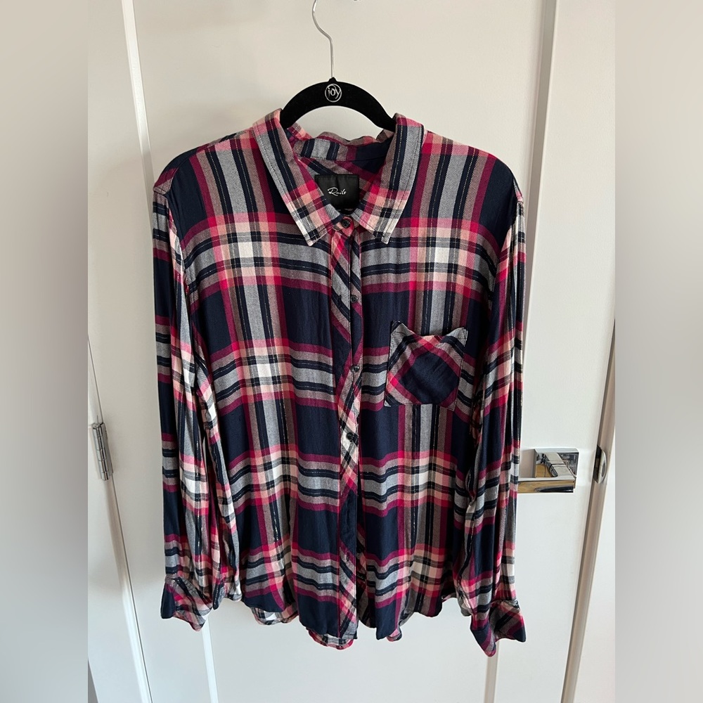 Gold threaded Rails flannel top